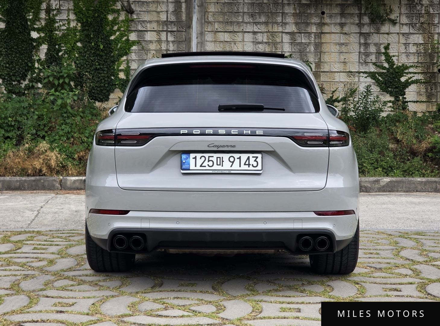 Porsche Cayenne 2022 — миниатюра 4