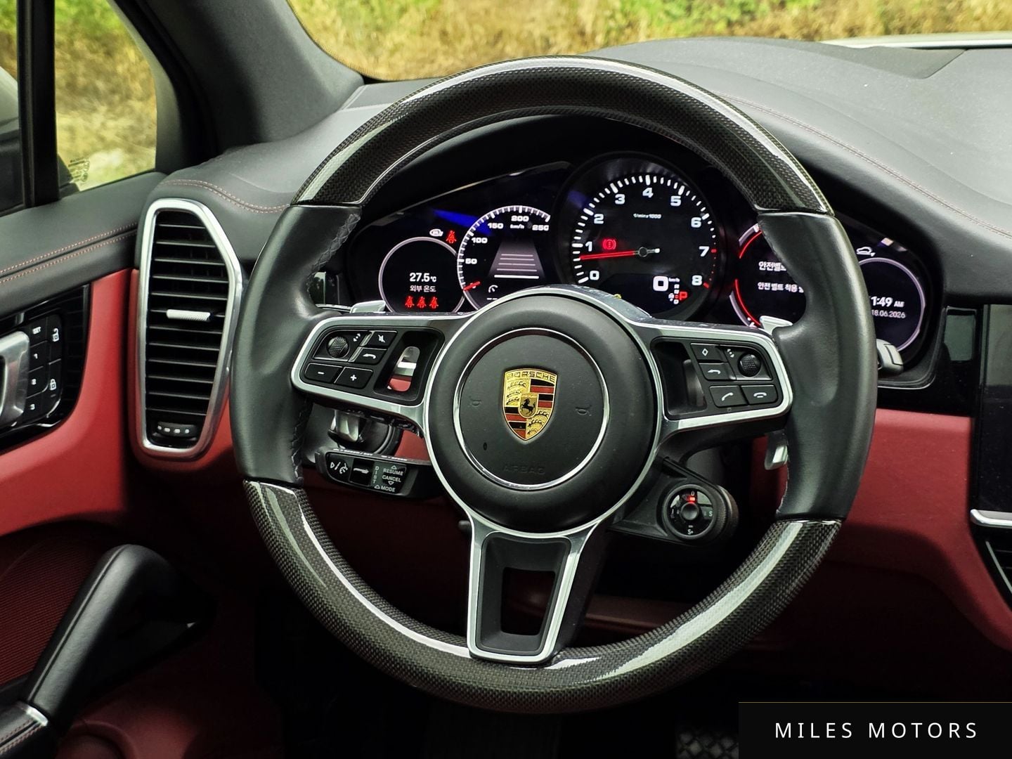 Porsche Cayenne 2022 — миниатюра 11