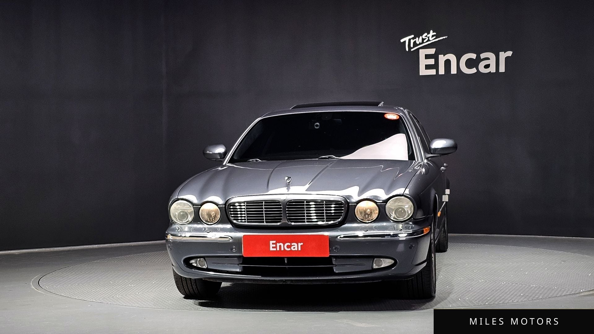 Jaguar XJ-8 2005 — миниатюра 3