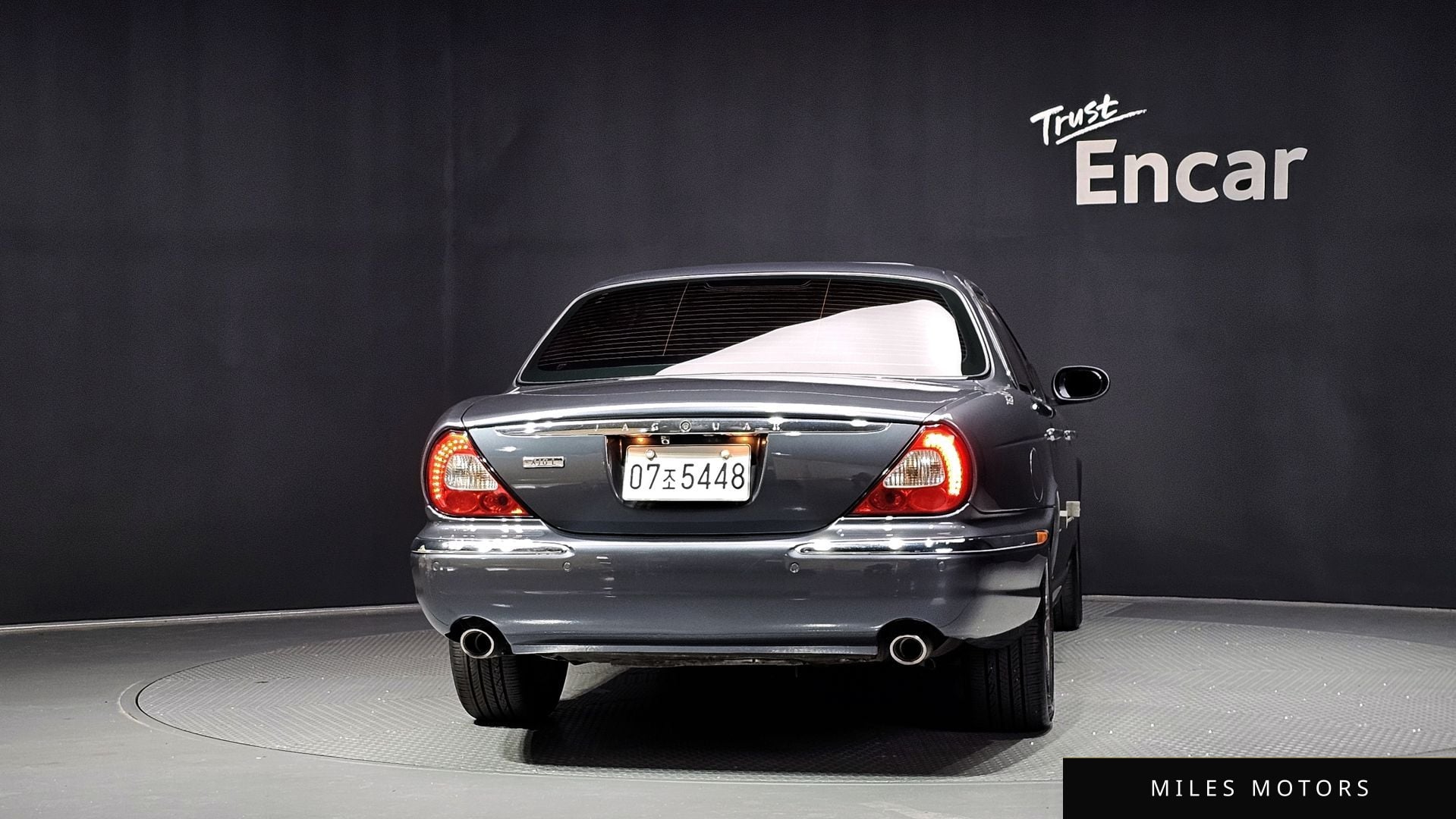 Jaguar XJ-8 2005 — миниатюра 4