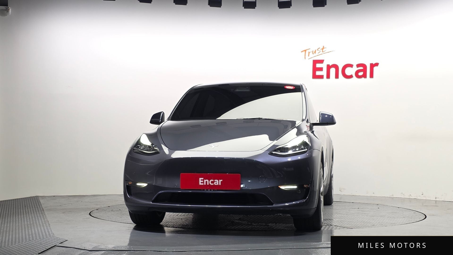 Tesla Model Y 2022 — миниатюра 3