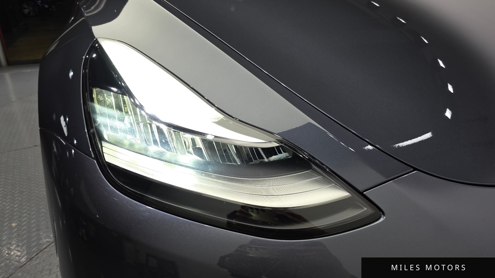 Tesla Model Y 2022 — миниатюра 8