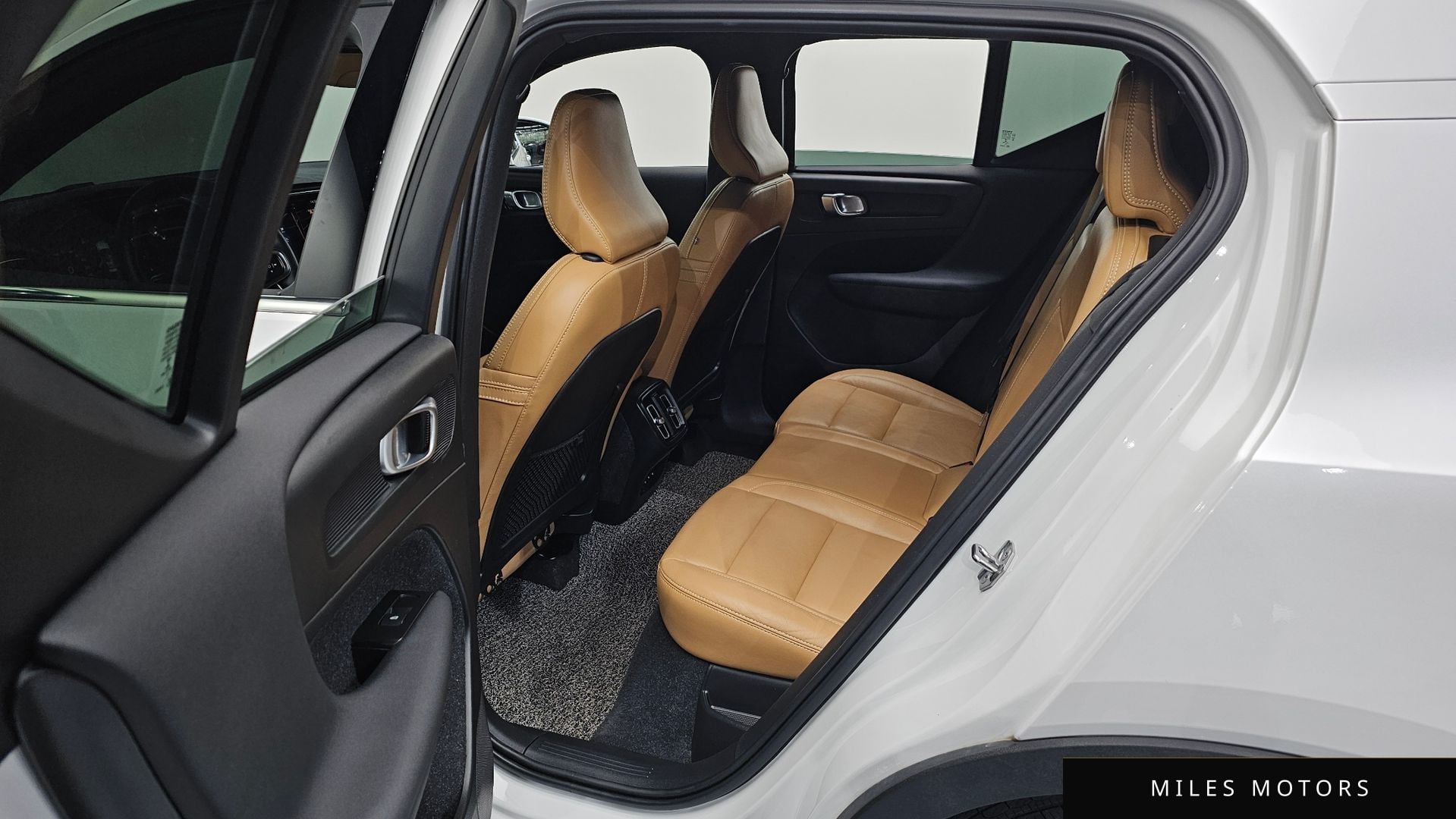 Volvo XC40 2021 — миниатюра 12