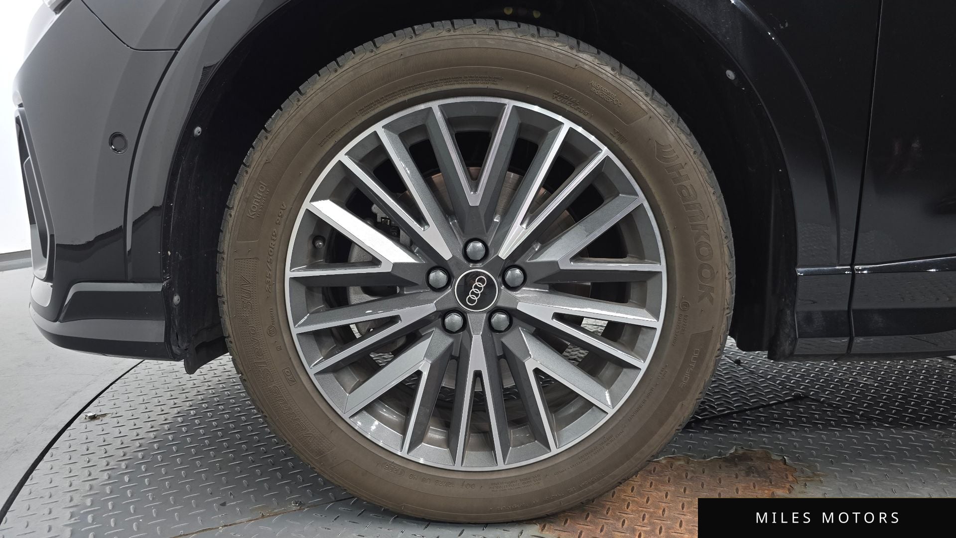 Audi Q3 (F3) 2025 — миниатюра 4