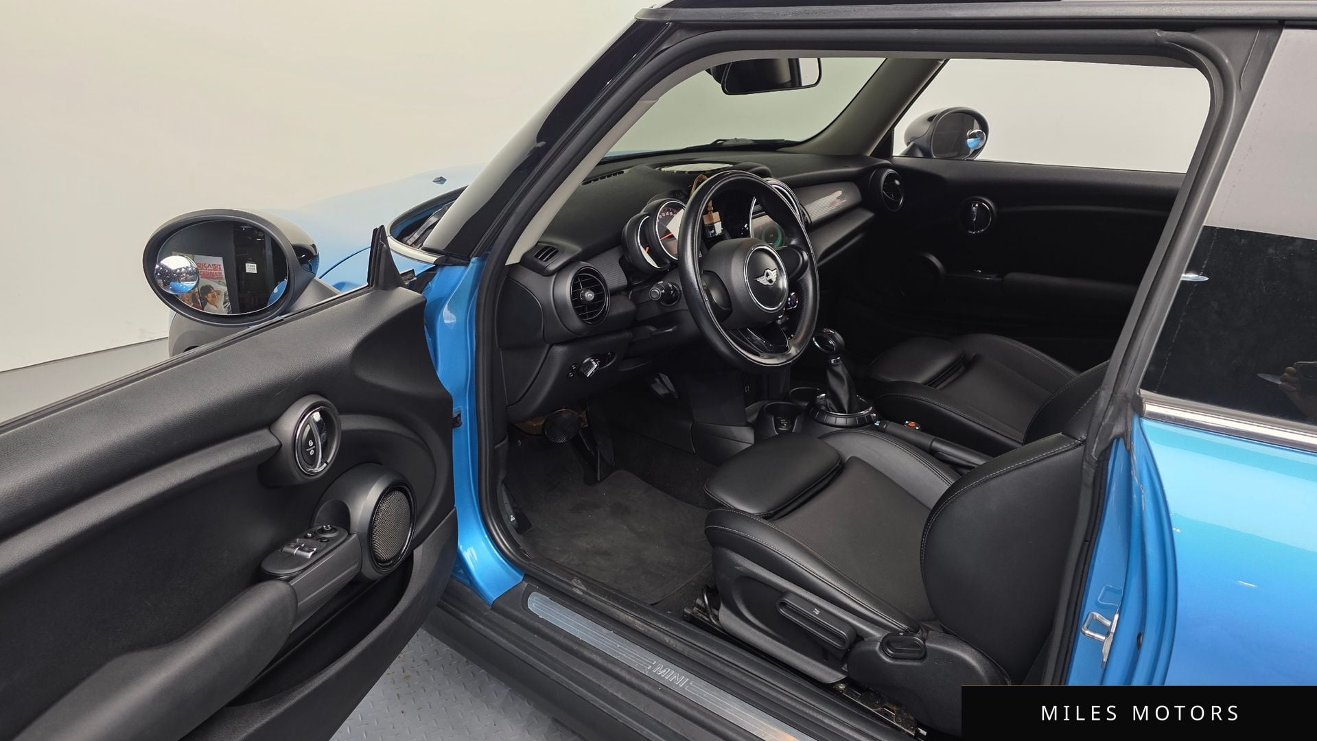 MINI Cooper 2018 — миниатюра 10