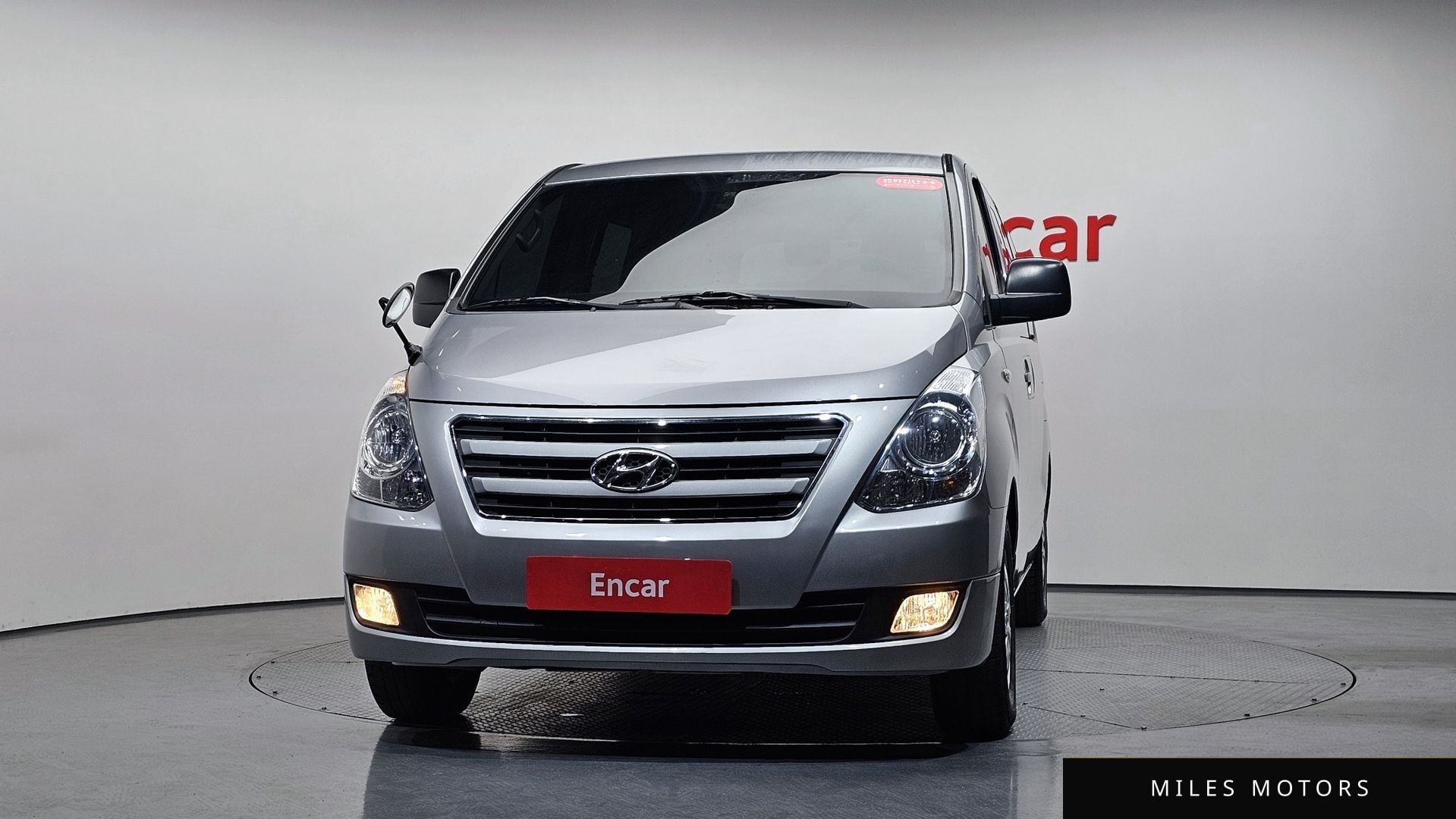 Hyundai Starex 2017 — миниатюра 2