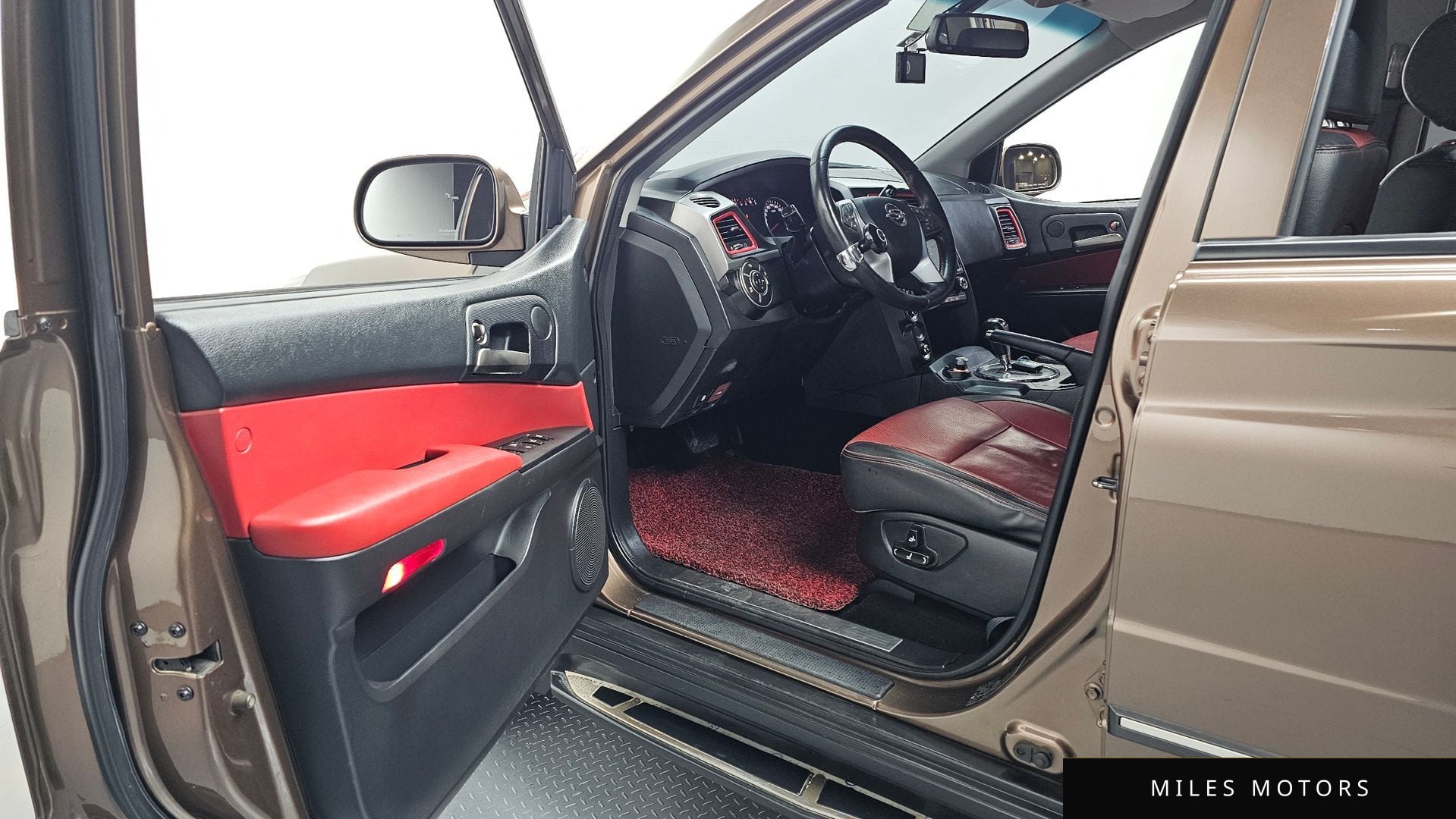 KG Mobility KORANDO 2017 — миниатюра 10