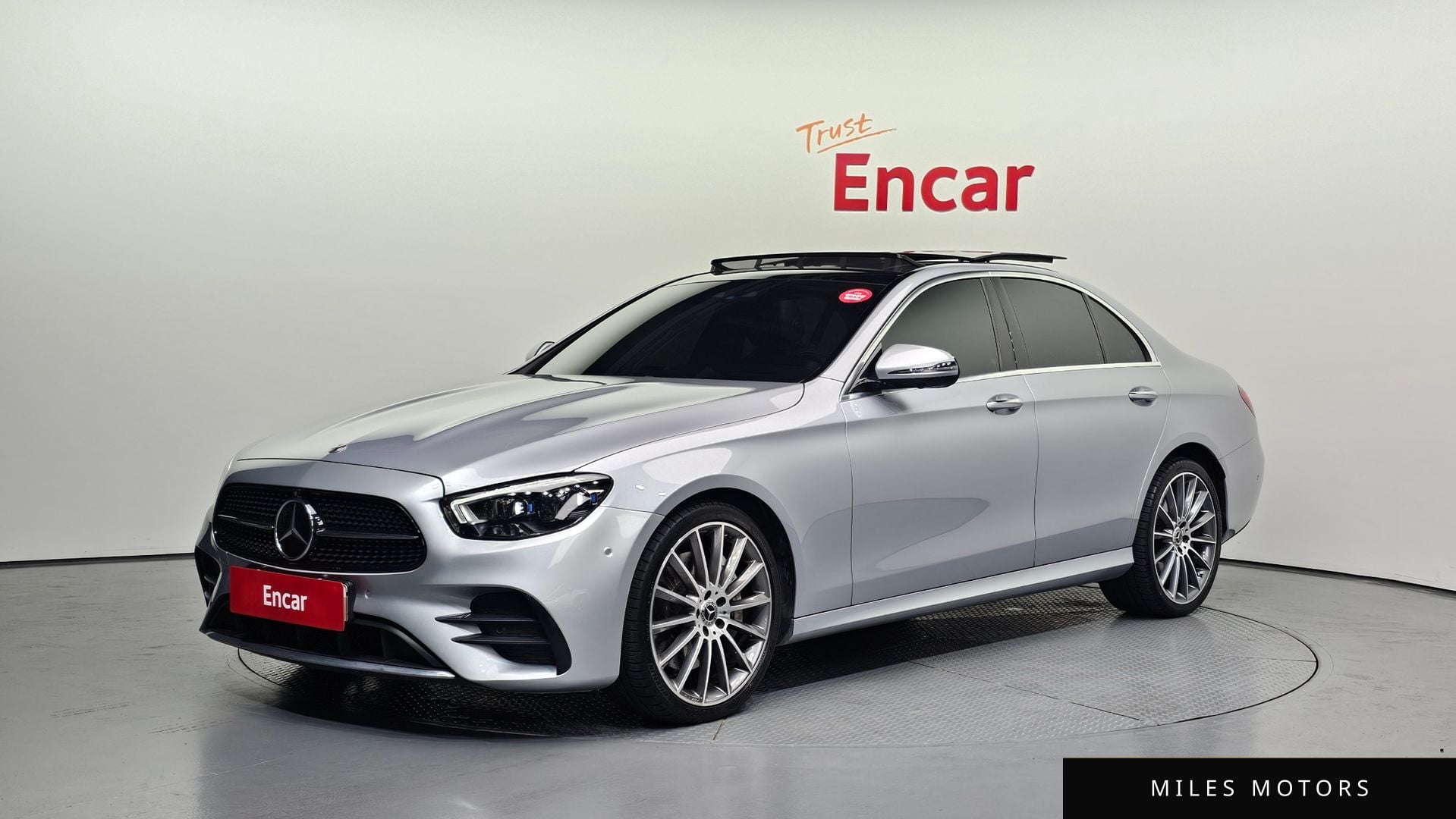 Mercedes-Benz E-Class W213 2022 — фото 1 из 12