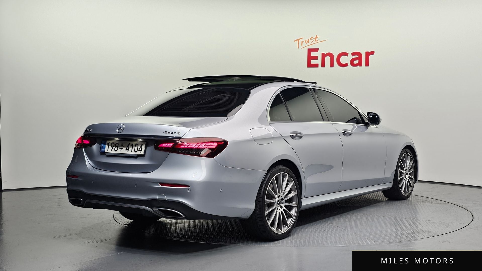 Mercedes-Benz E-Class W213 2022 — миниатюра 2