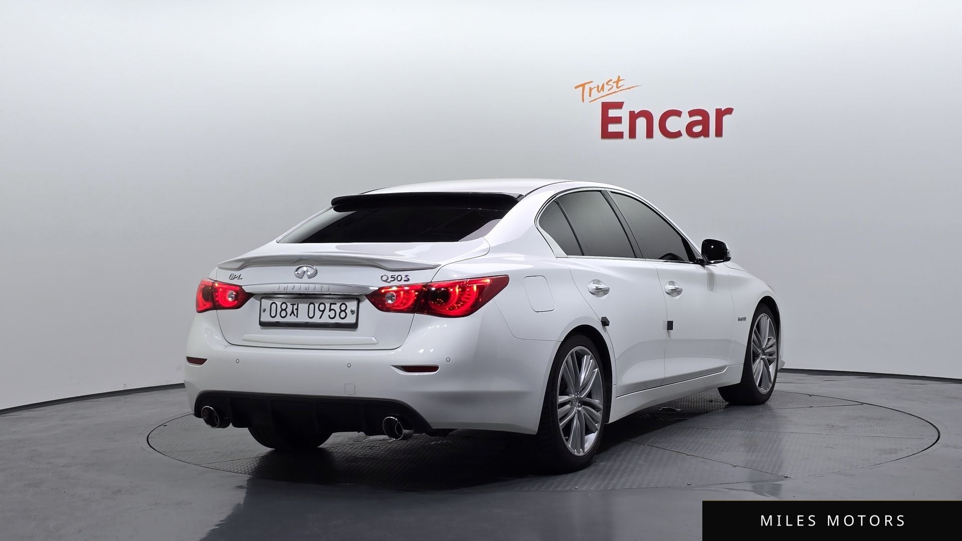 Infiniti Q50 2015 — миниатюра 2