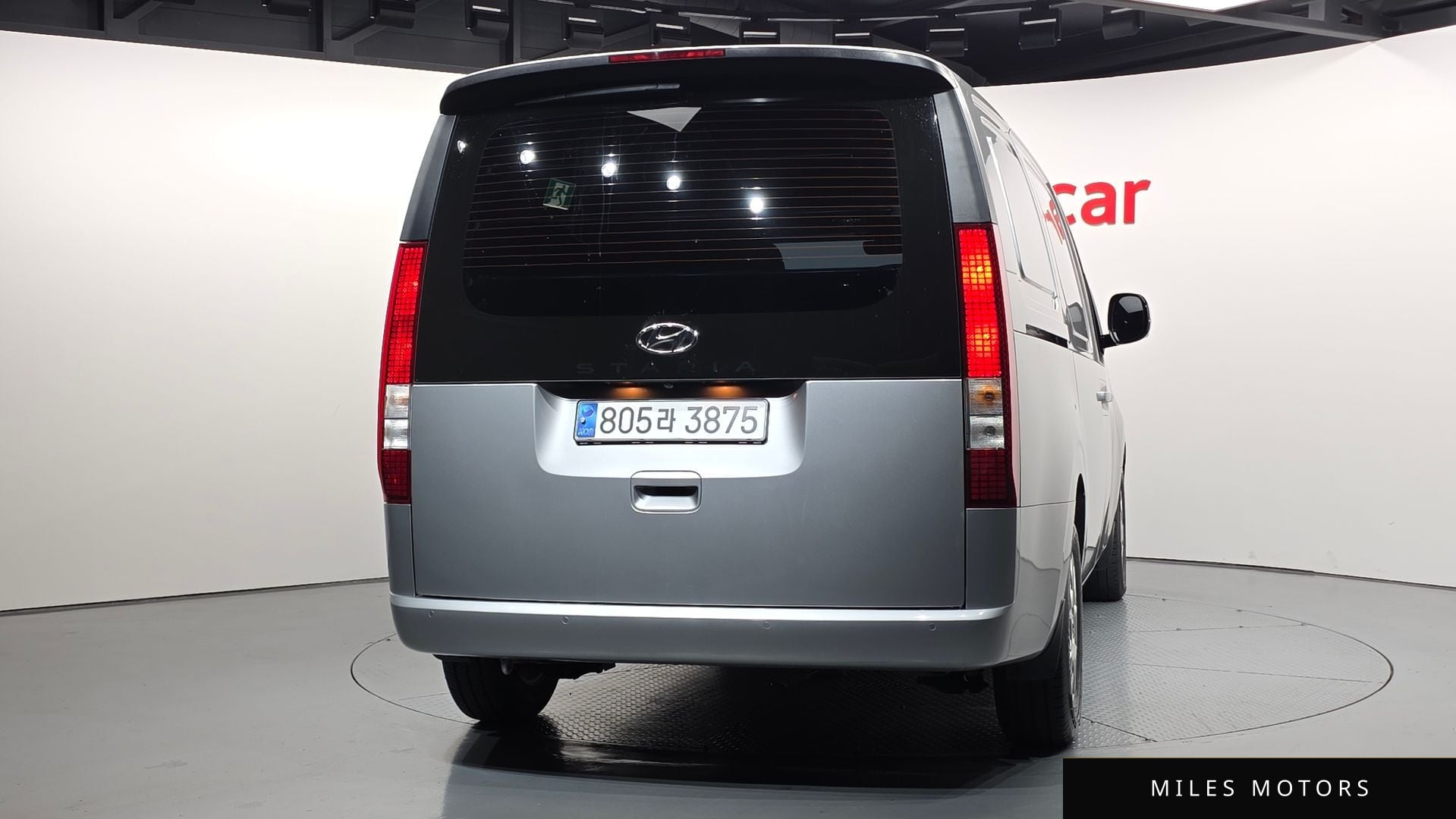 Hyundai Staria 2024 — миниатюра 4
