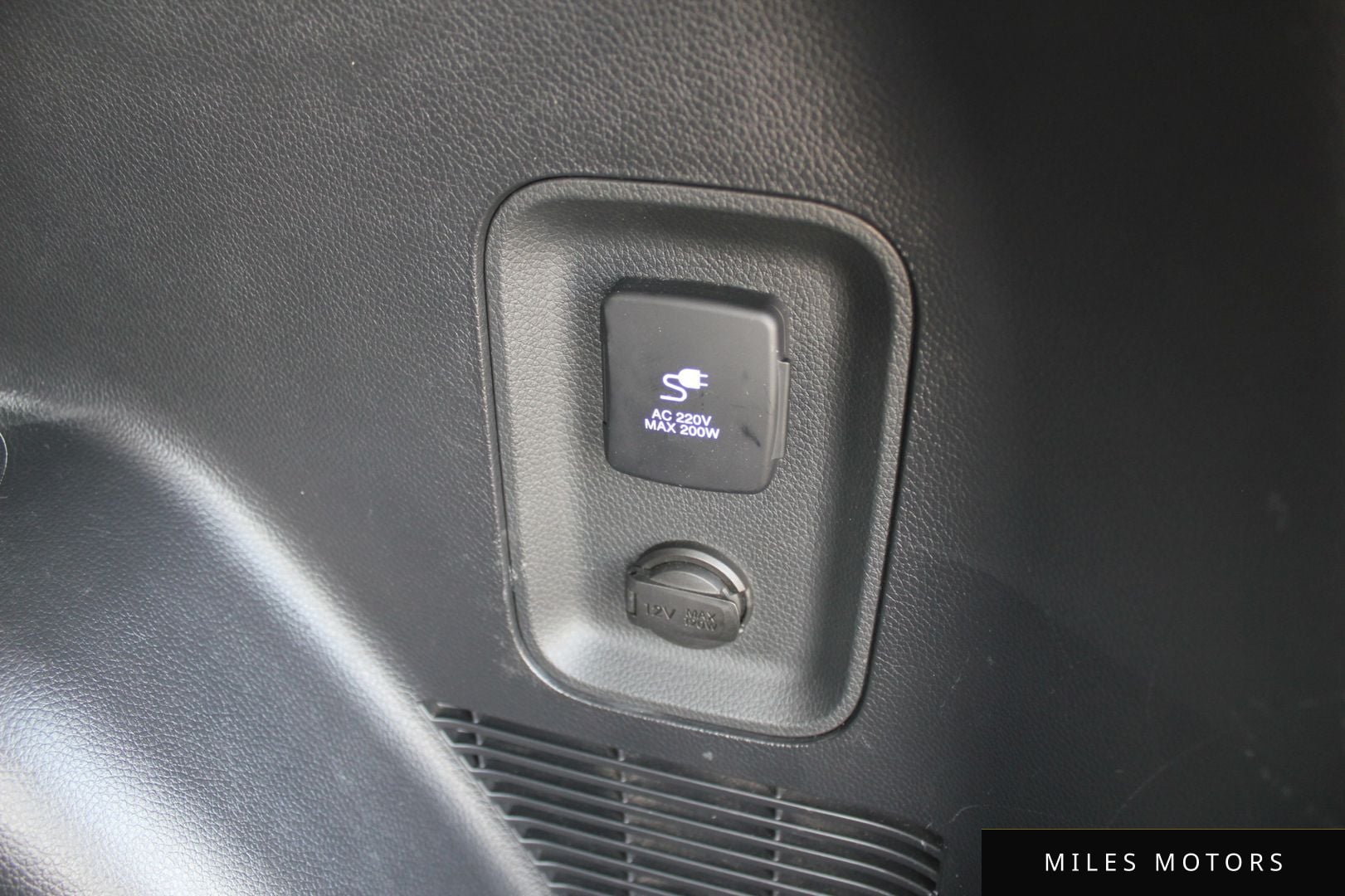 Hyundai Santafe 2013 — миниатюра 10