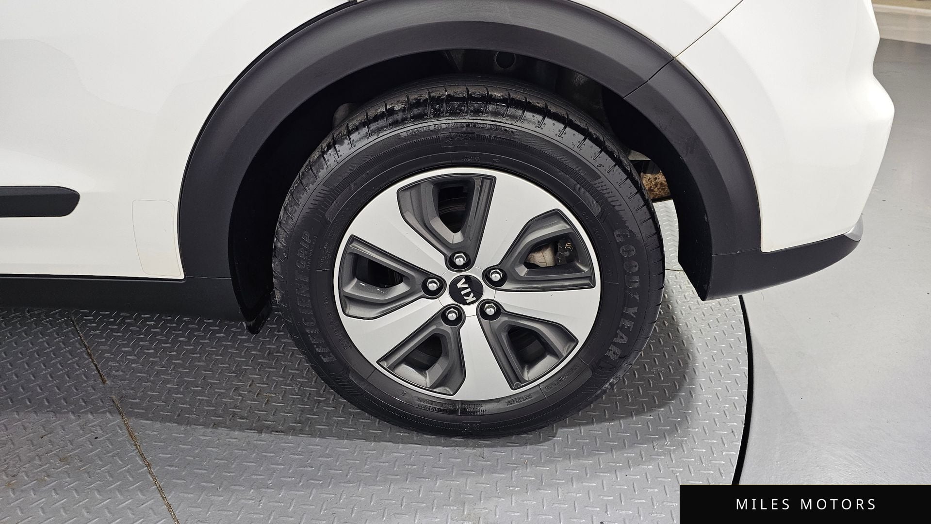 Kia Niro 2017 — миниатюра 7