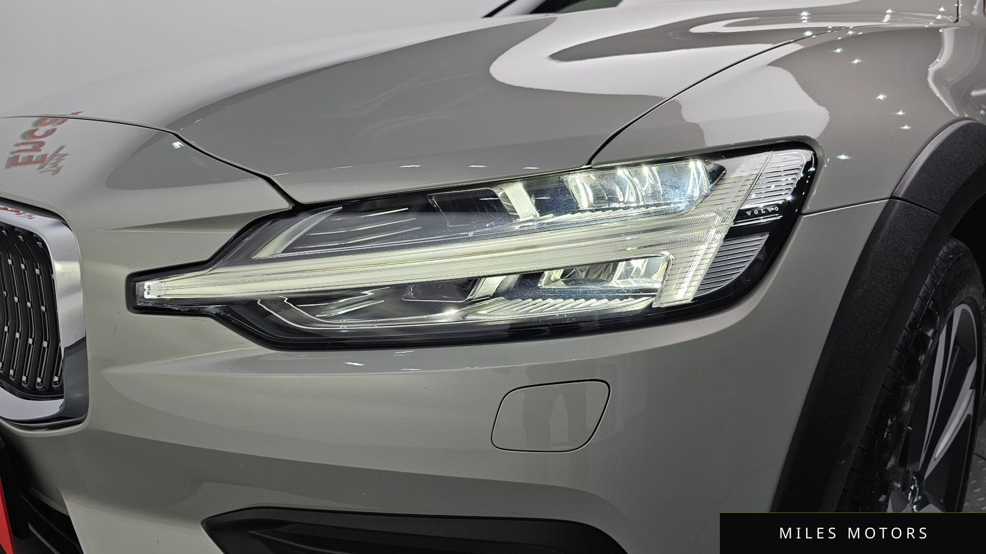 Volvo V60 2021 — миниатюра 7