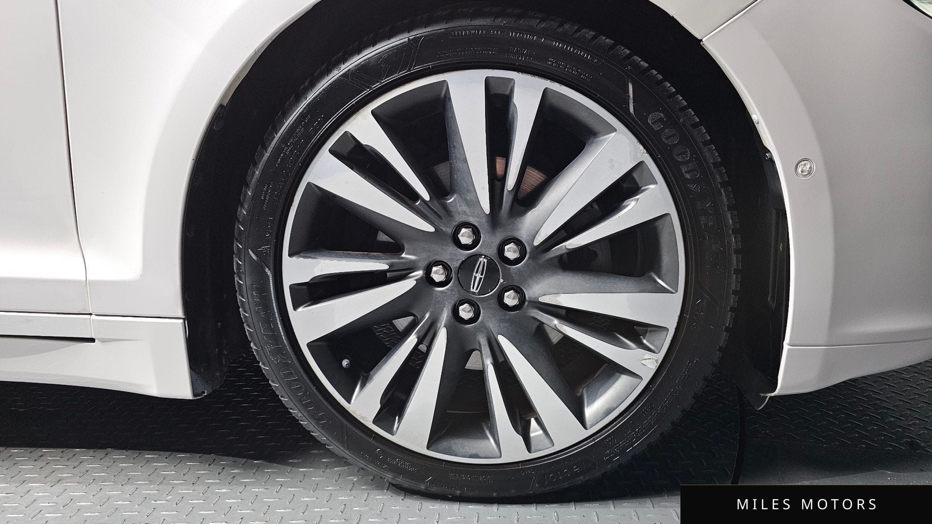 Lincoln MKZ 2017 — миниатюра 4