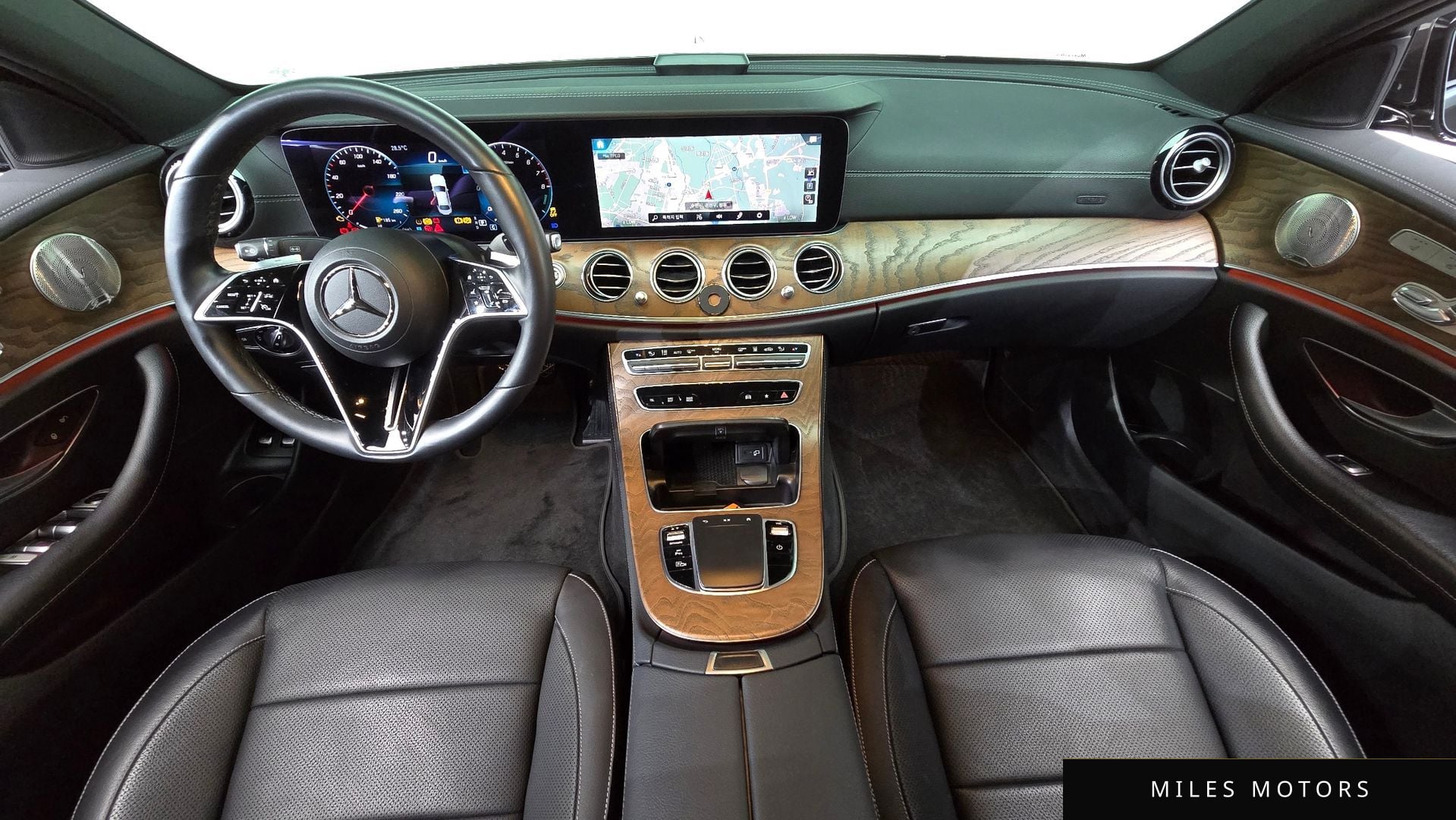 Mercedes-Benz E-Class W213 2021 — миниатюра 10
