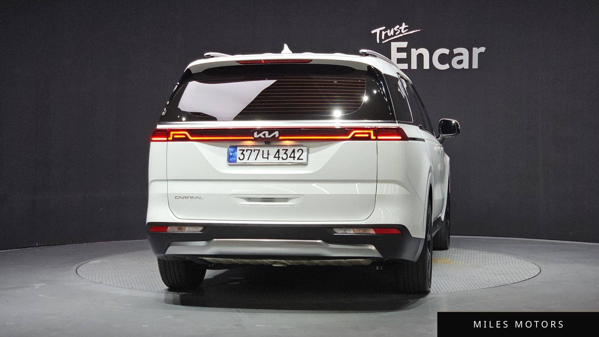 Kia Carnival 2023 — миниатюра 4
