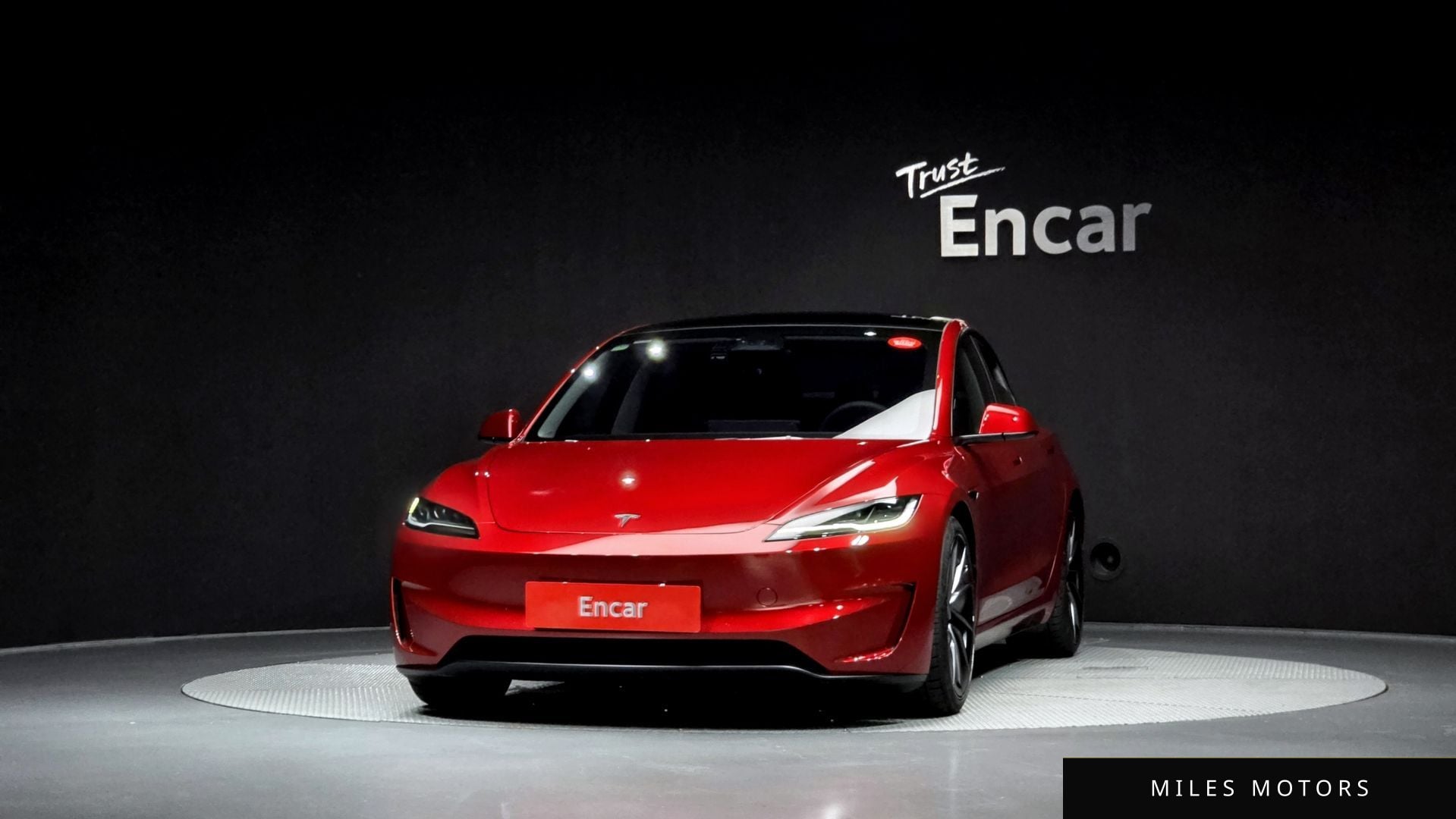 Tesla Model 3 2024 — миниатюра 3