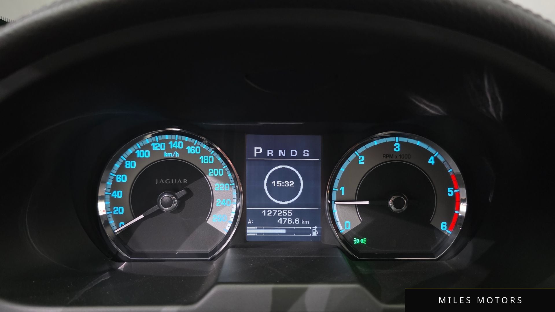 Jaguar XF 2011 — миниатюра 8