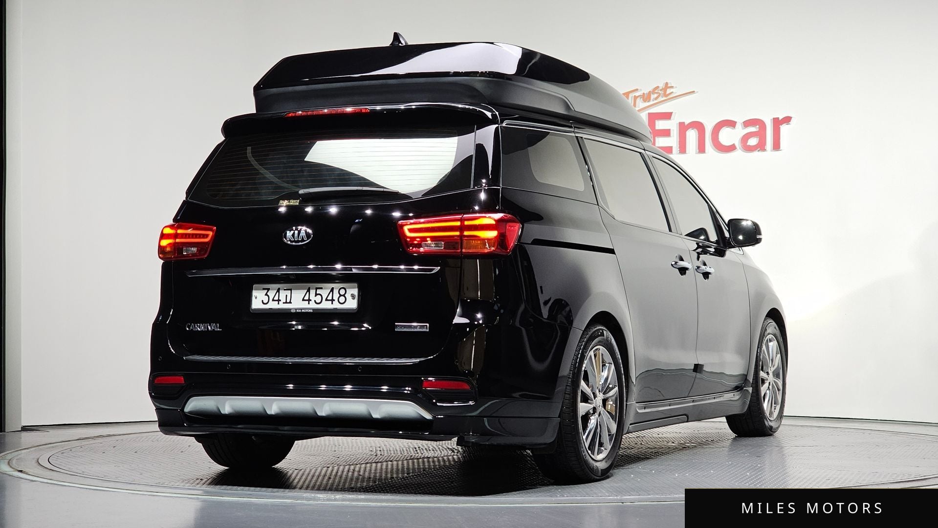 Kia Canival 2019 — миниатюра 2