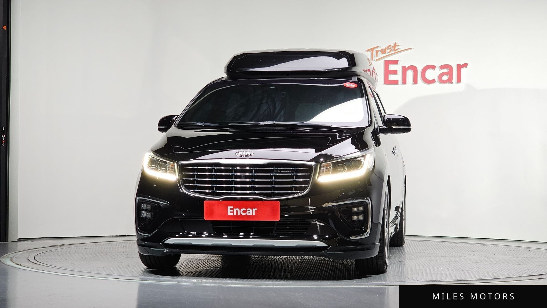 Kia Canival 2019 — миниатюра 3