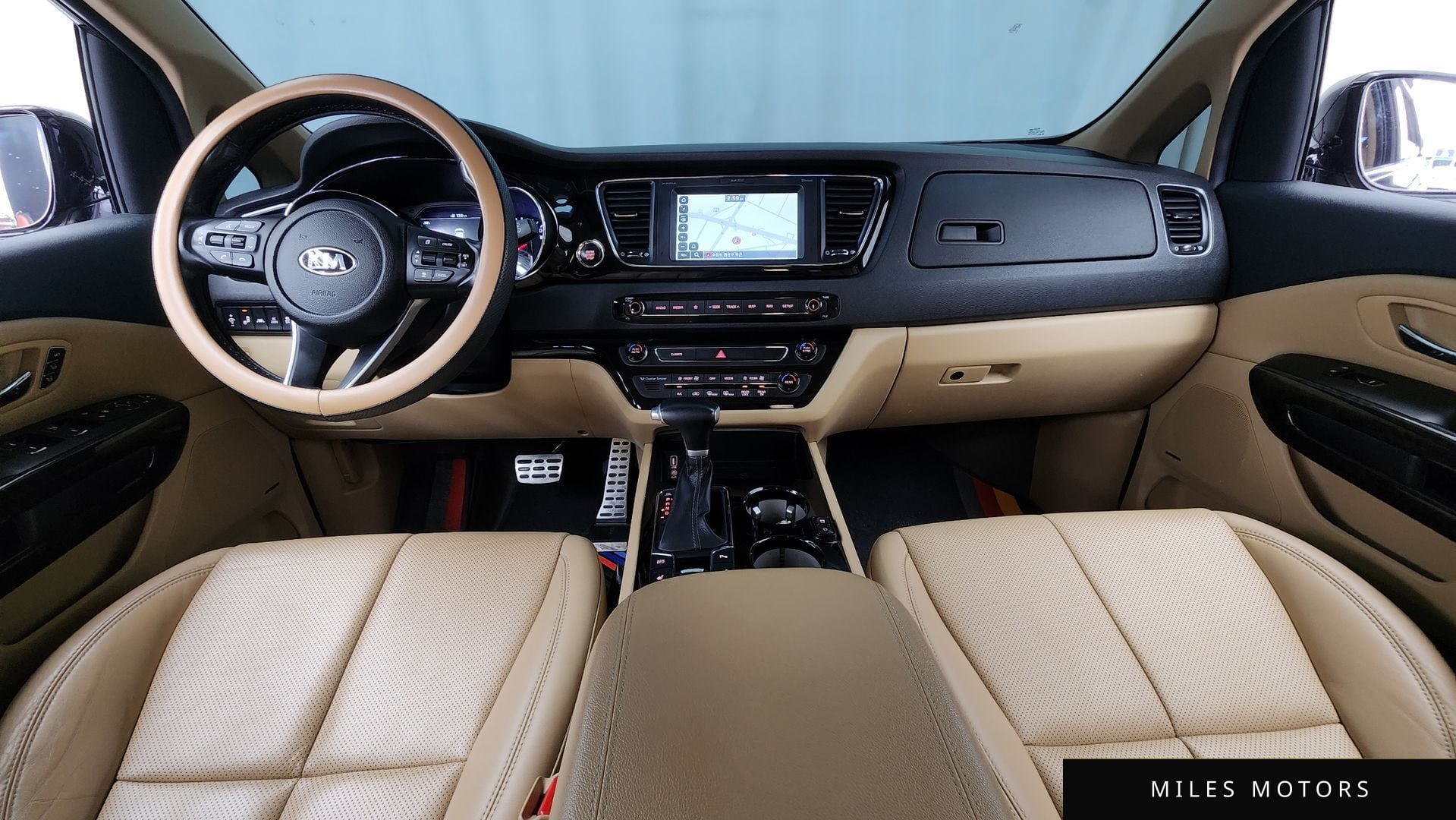Kia Canival 2019 — миниатюра 10