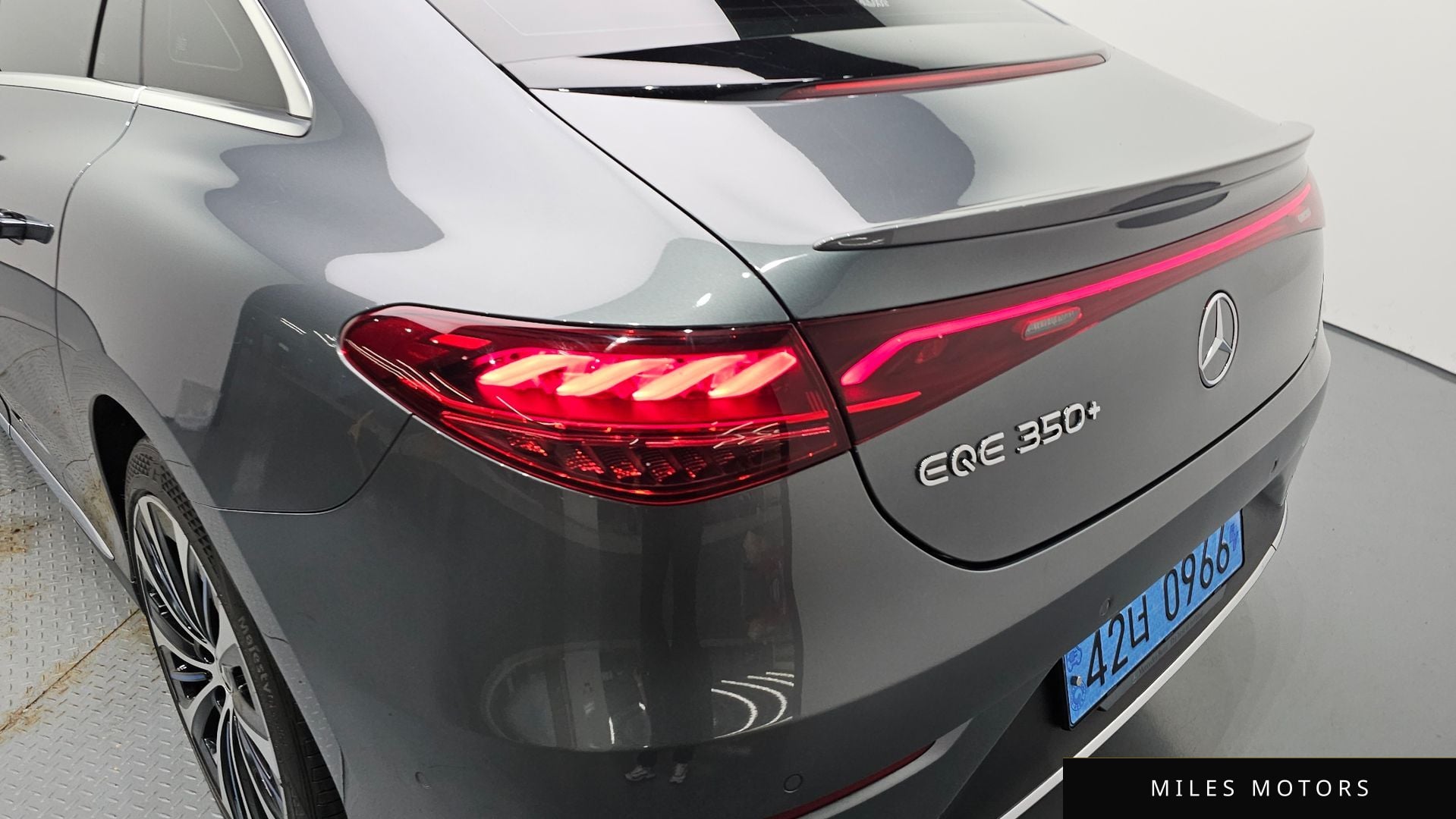 Mercedes-Benz EQE V295 2022 — миниатюра 9
