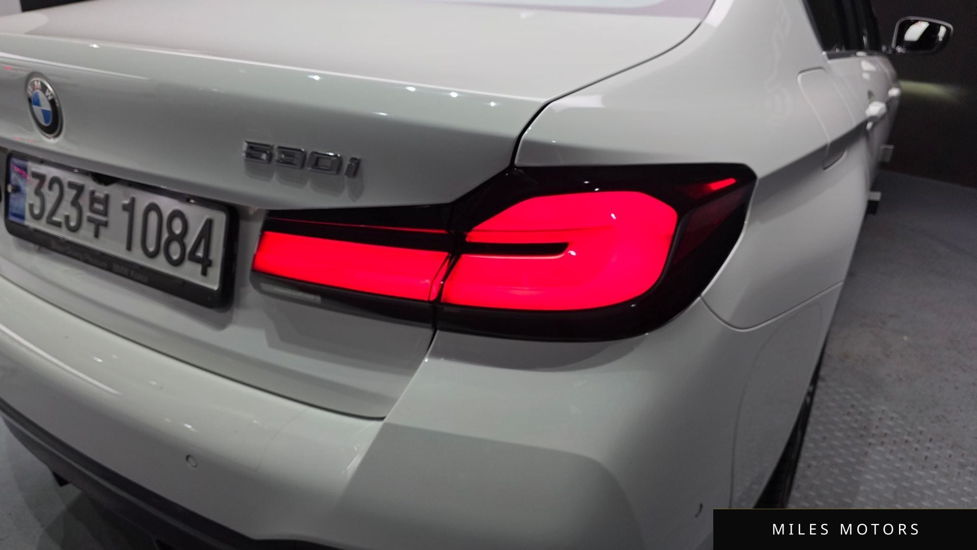 BMW 5 Series (G30) 2022 — миниатюра 9