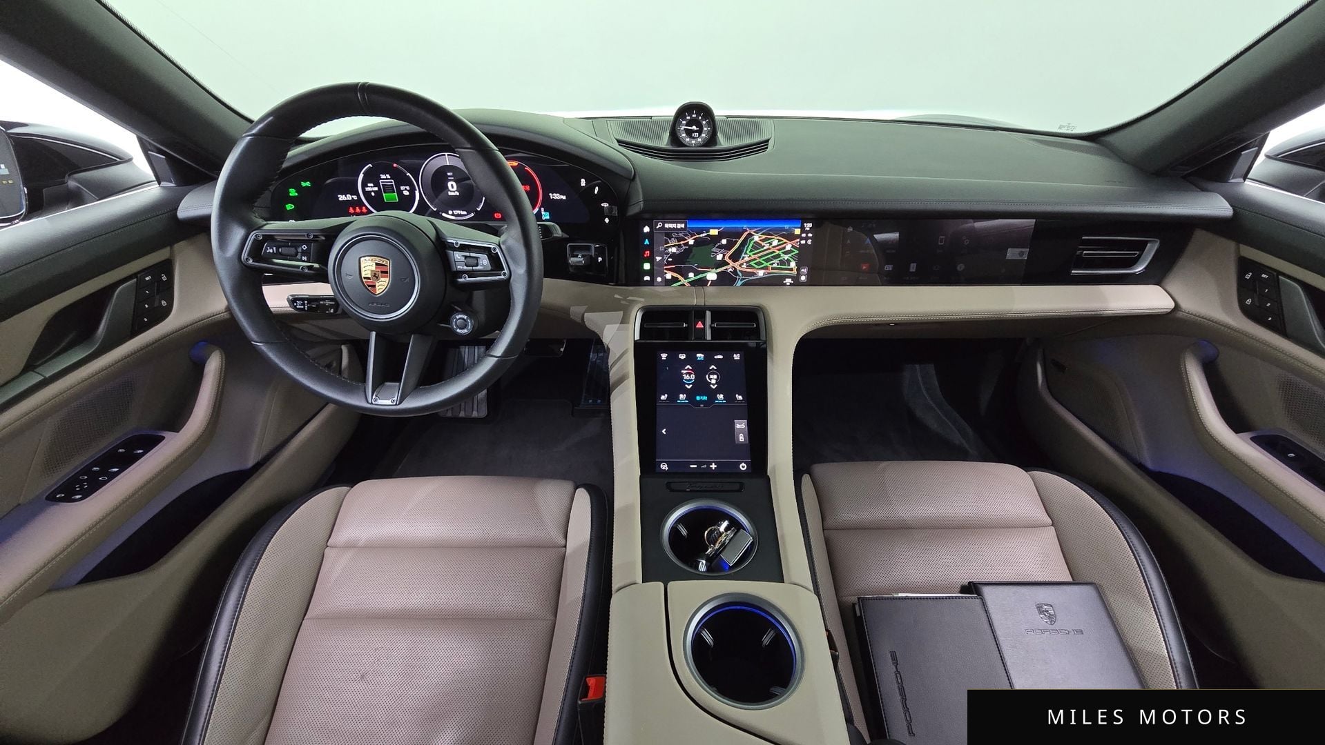 Porsche Taycan 2025 — миниатюра 7