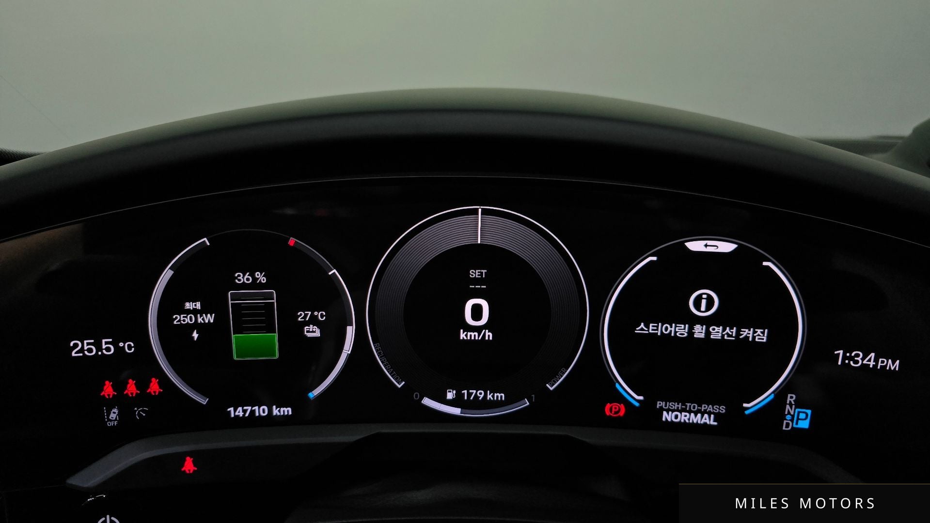 Porsche Taycan 2025 — миниатюра 8