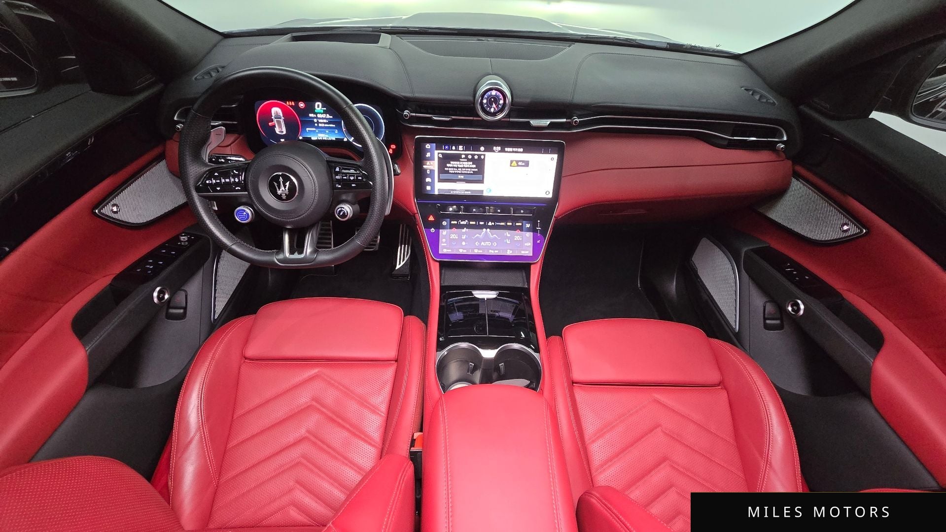 Maserati Grecale 2025 — миниатюра 9