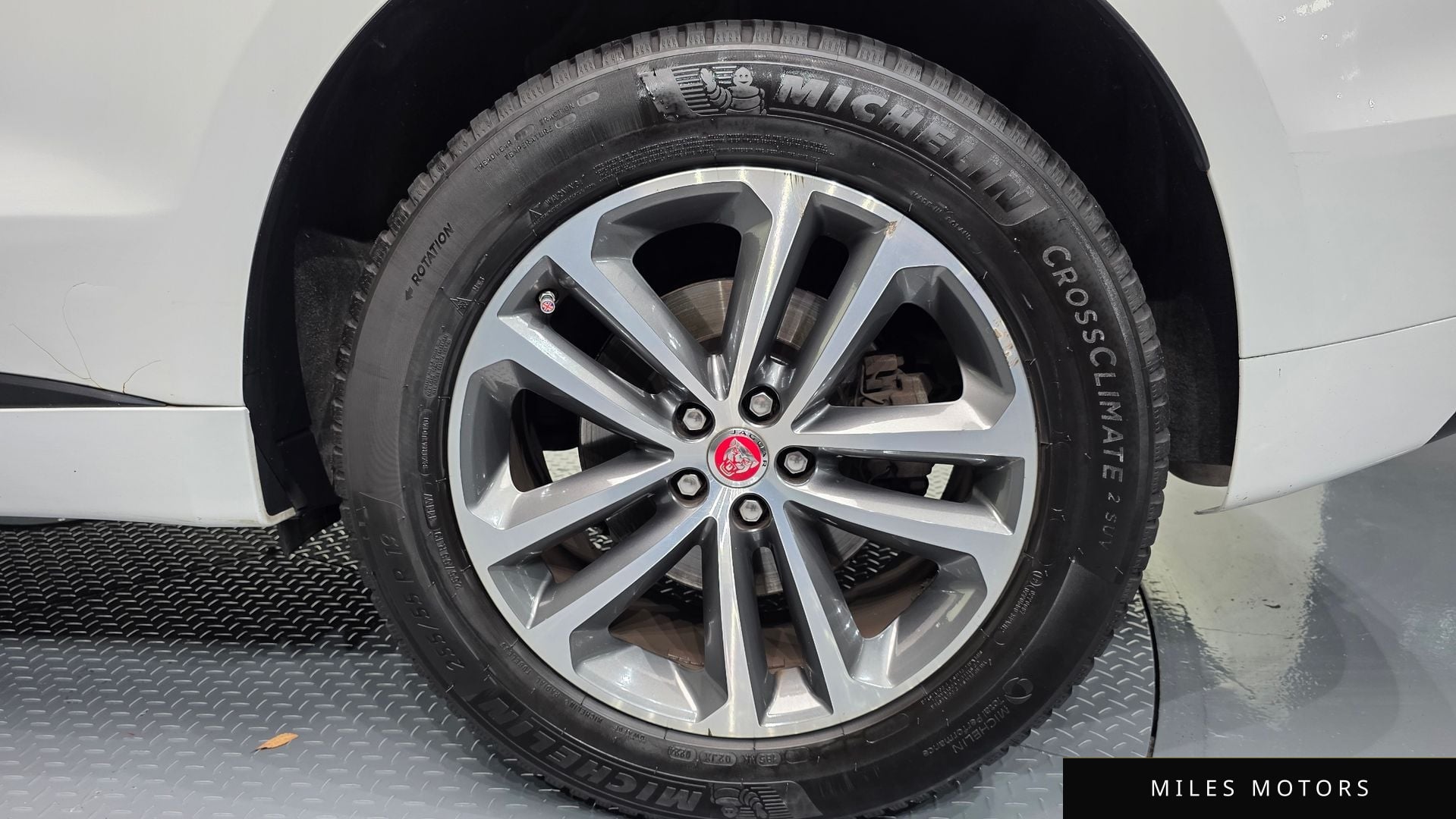 Jaguar F-PACE 2017 — миниатюра 7