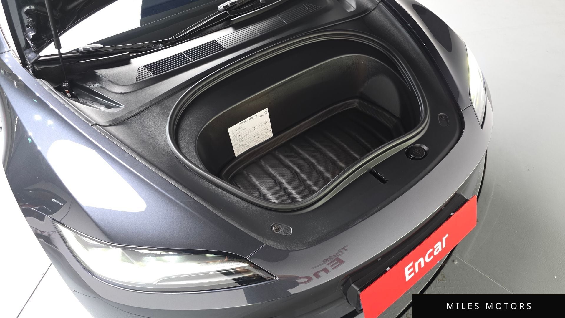 Tesla Model 3 2025 — миниатюра 5