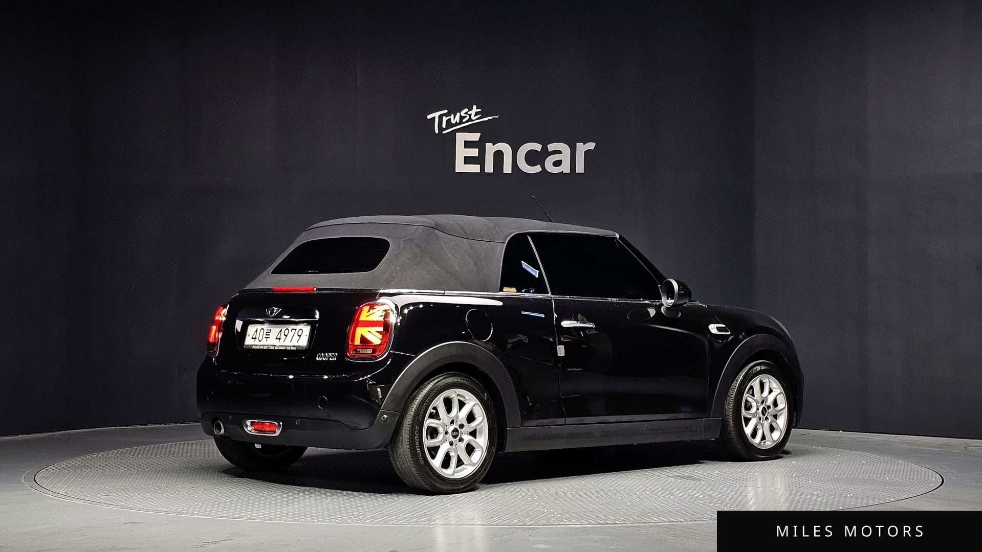 MINI Cooper Convertible 2018 — миниатюра 2