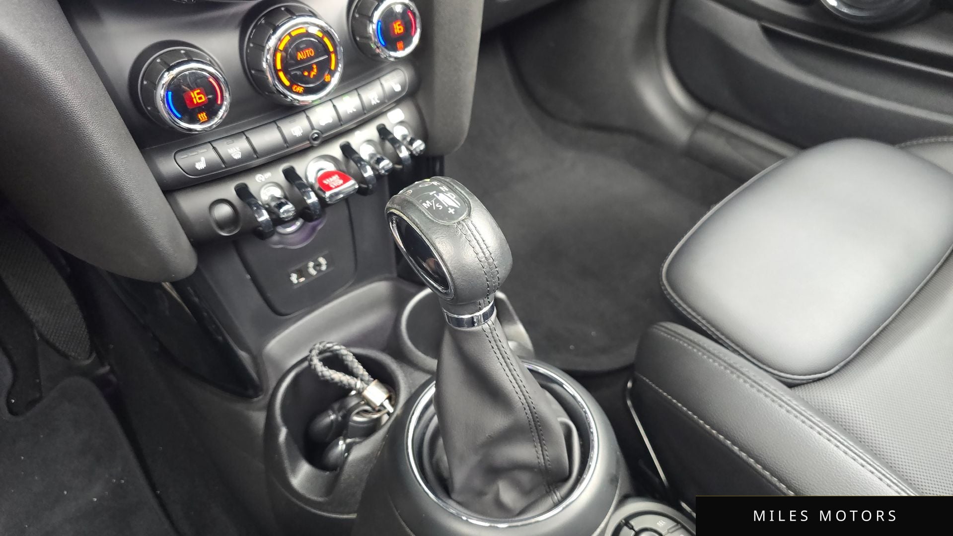 MINI Cooper Convertible 2018 — миниатюра 9