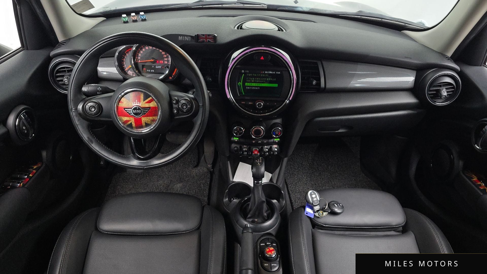 MINI Cooper 2019 — миниатюра 9