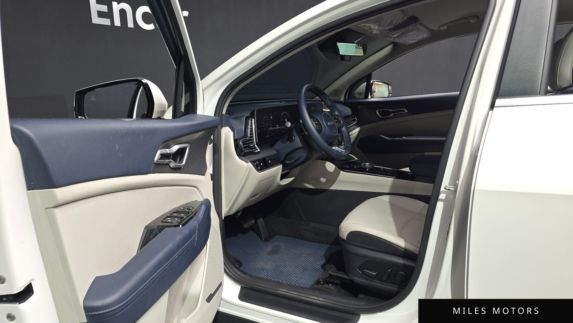 Kia Sportage 2022 — миниатюра 10