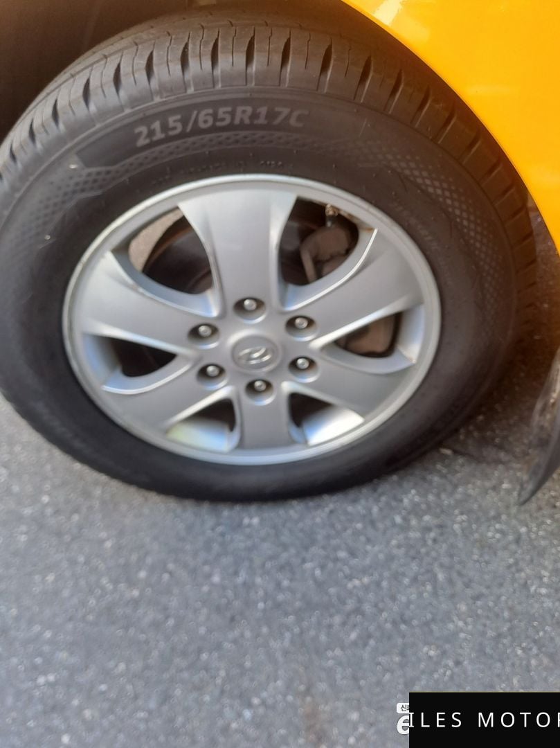 Hyundai Starex 2019 — миниатюра 4