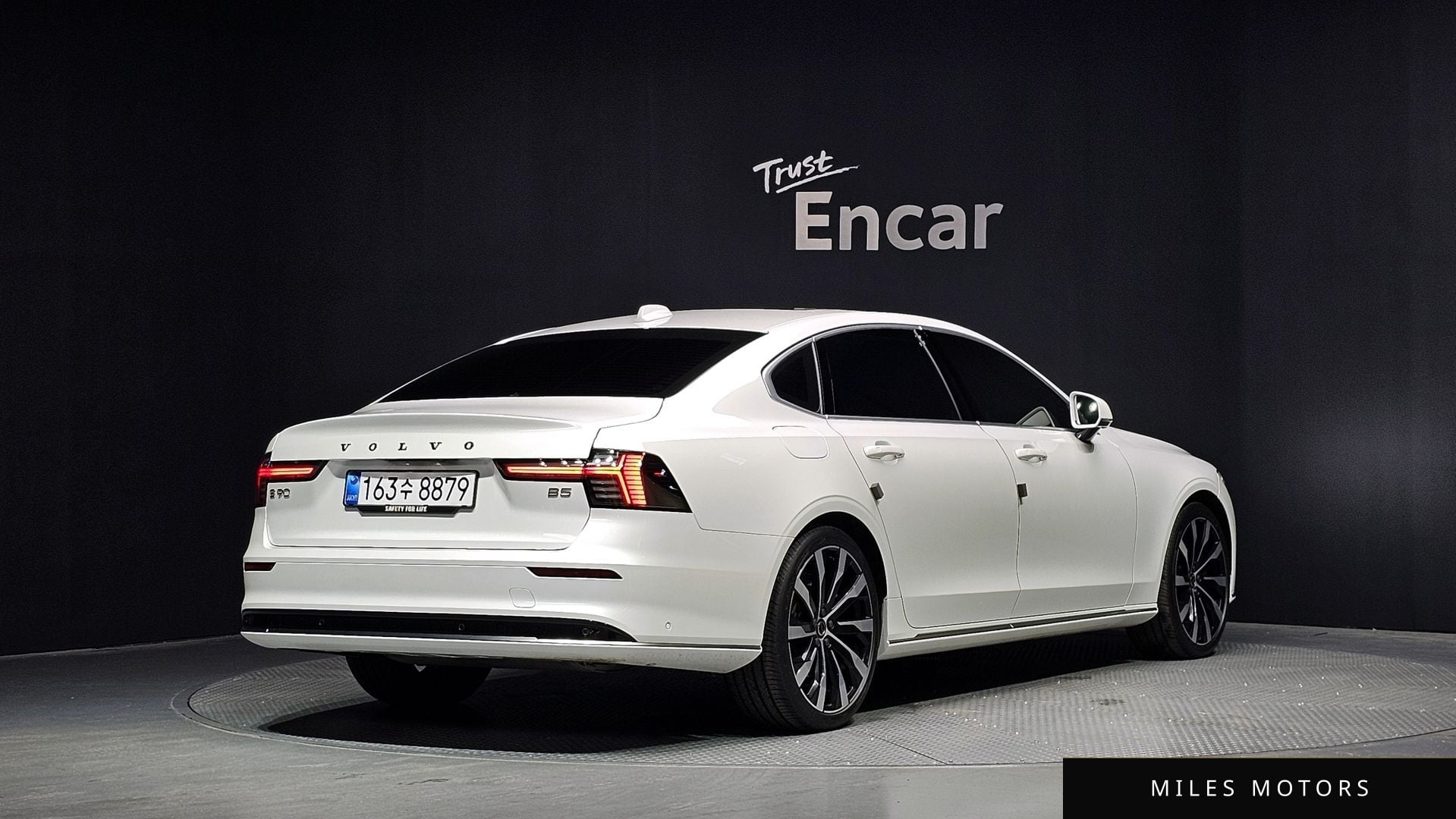 Volvo S90 2026 — миниатюра 2