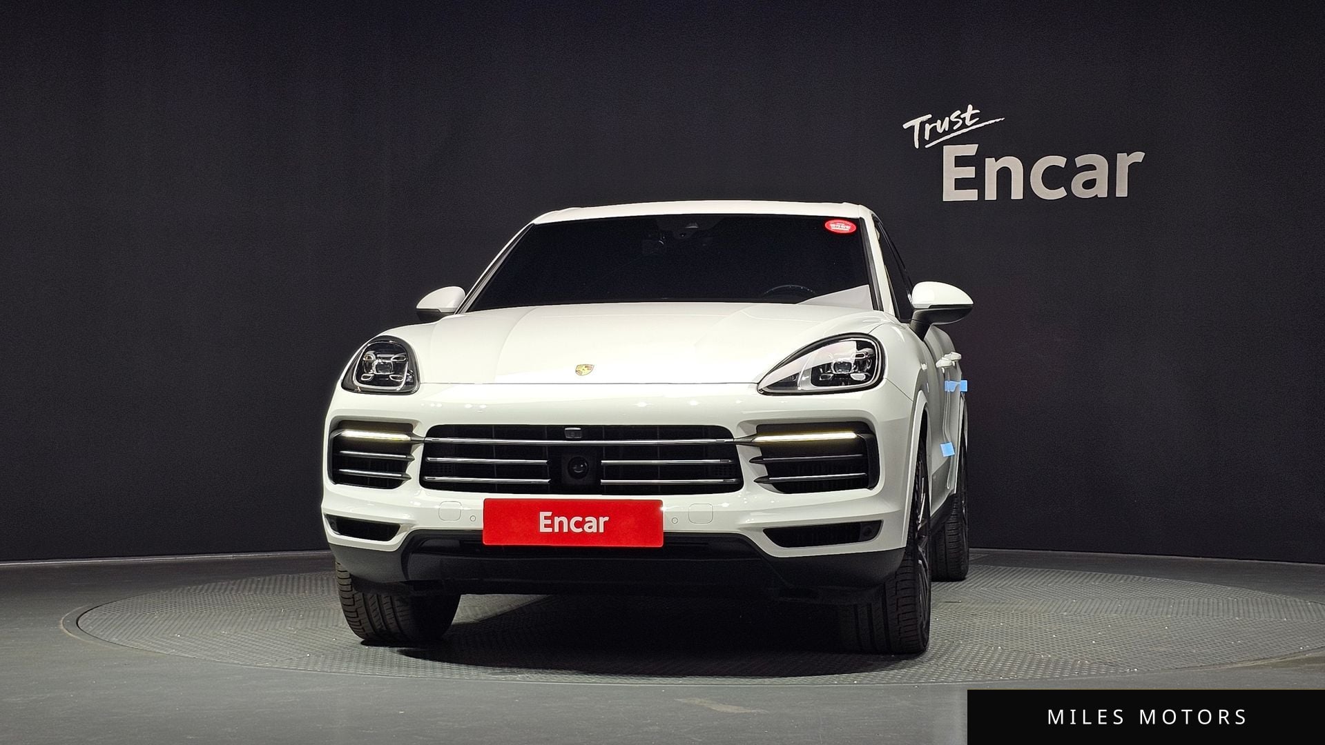 Porsche Cayenne 2019 — миниатюра 3