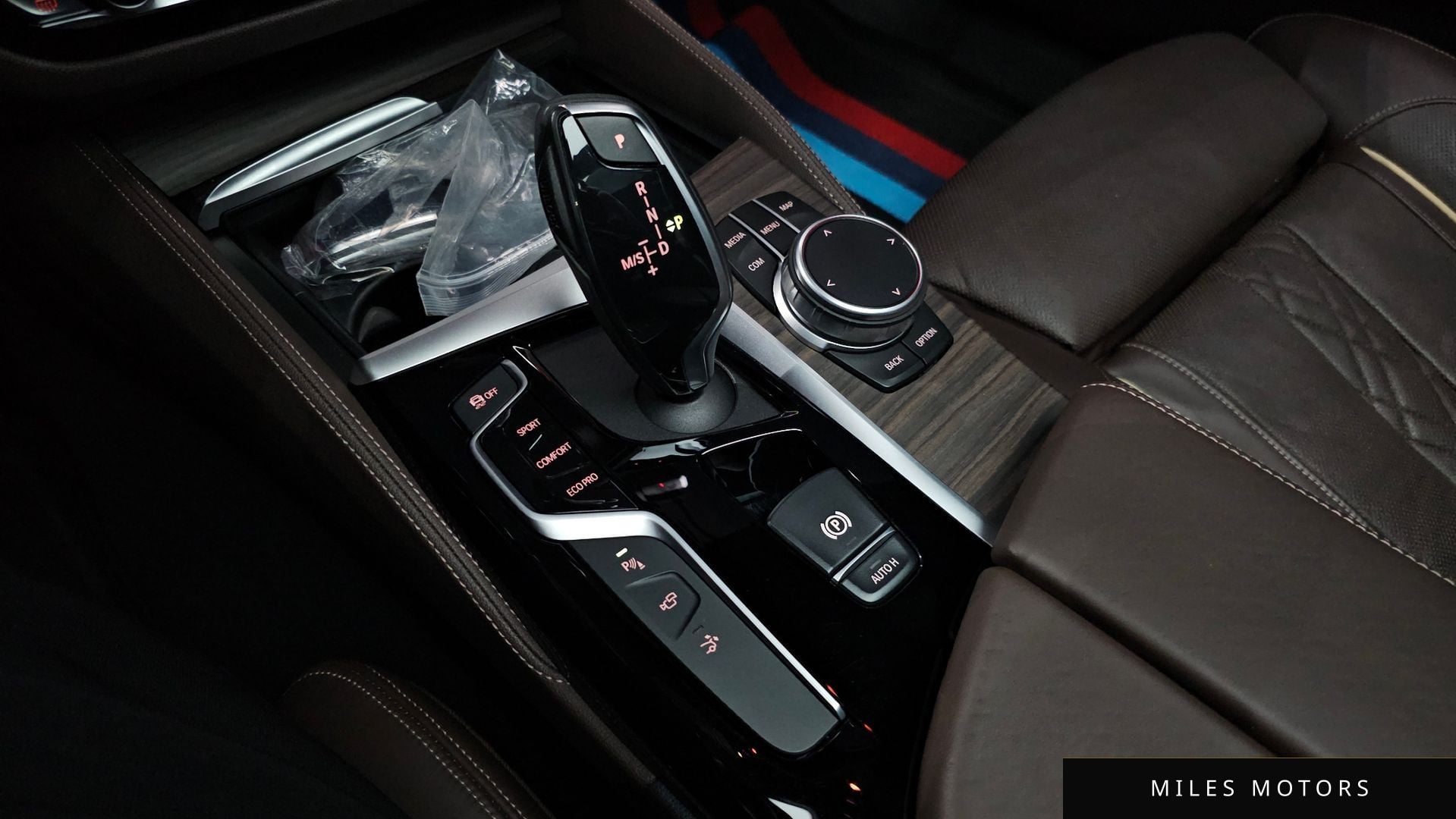 BMW 6 Series GT (G32) 2020 — миниатюра 9