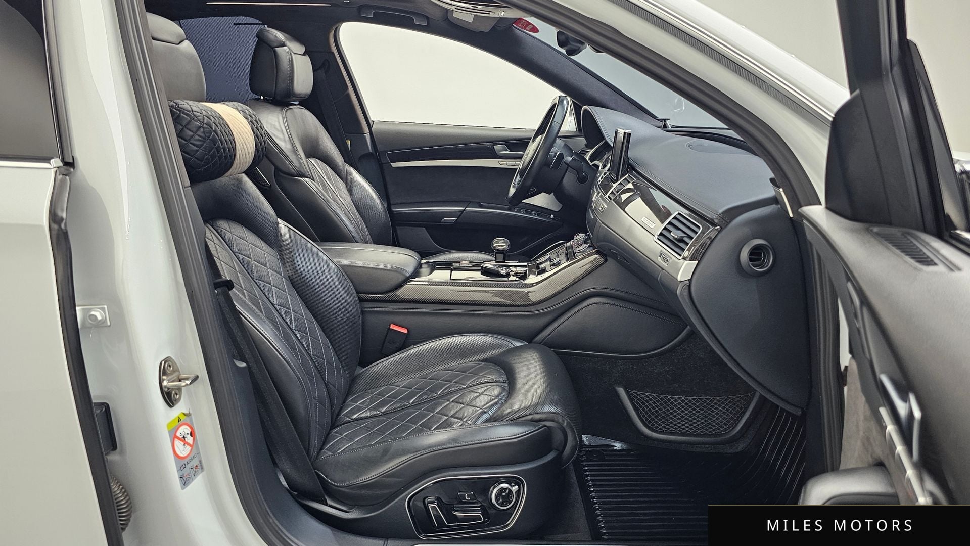 Audi S8 2014 — миниатюра 11