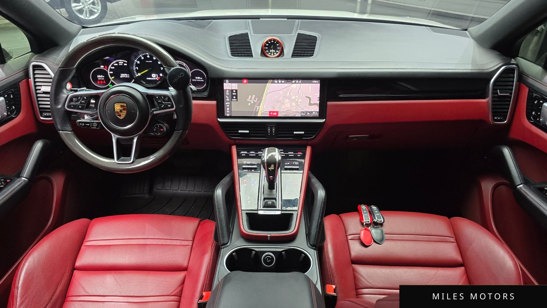 Porsche Cayenne 2021 — миниатюра 10