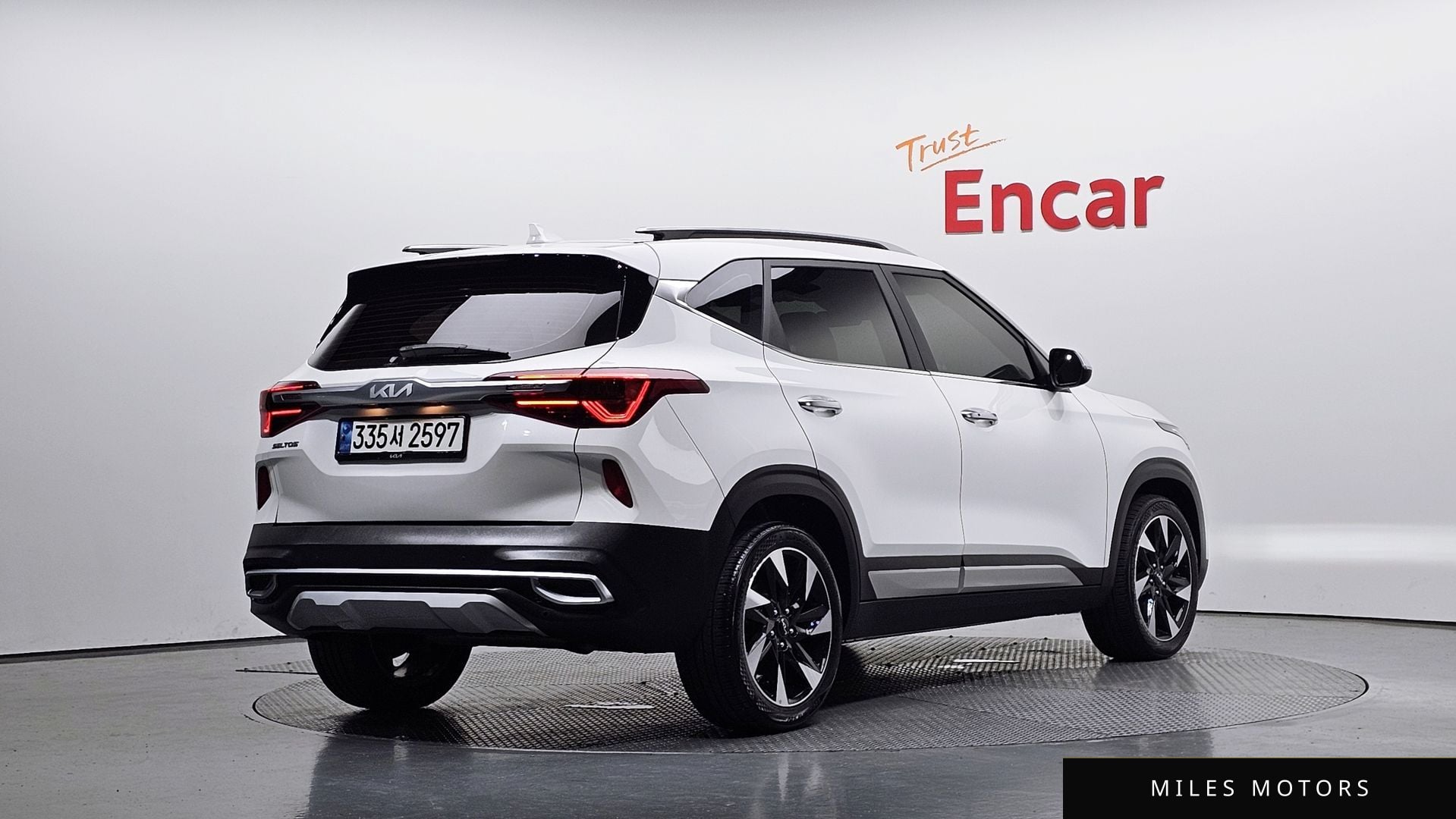Kia Seltos 2022 — фото 1 из 12