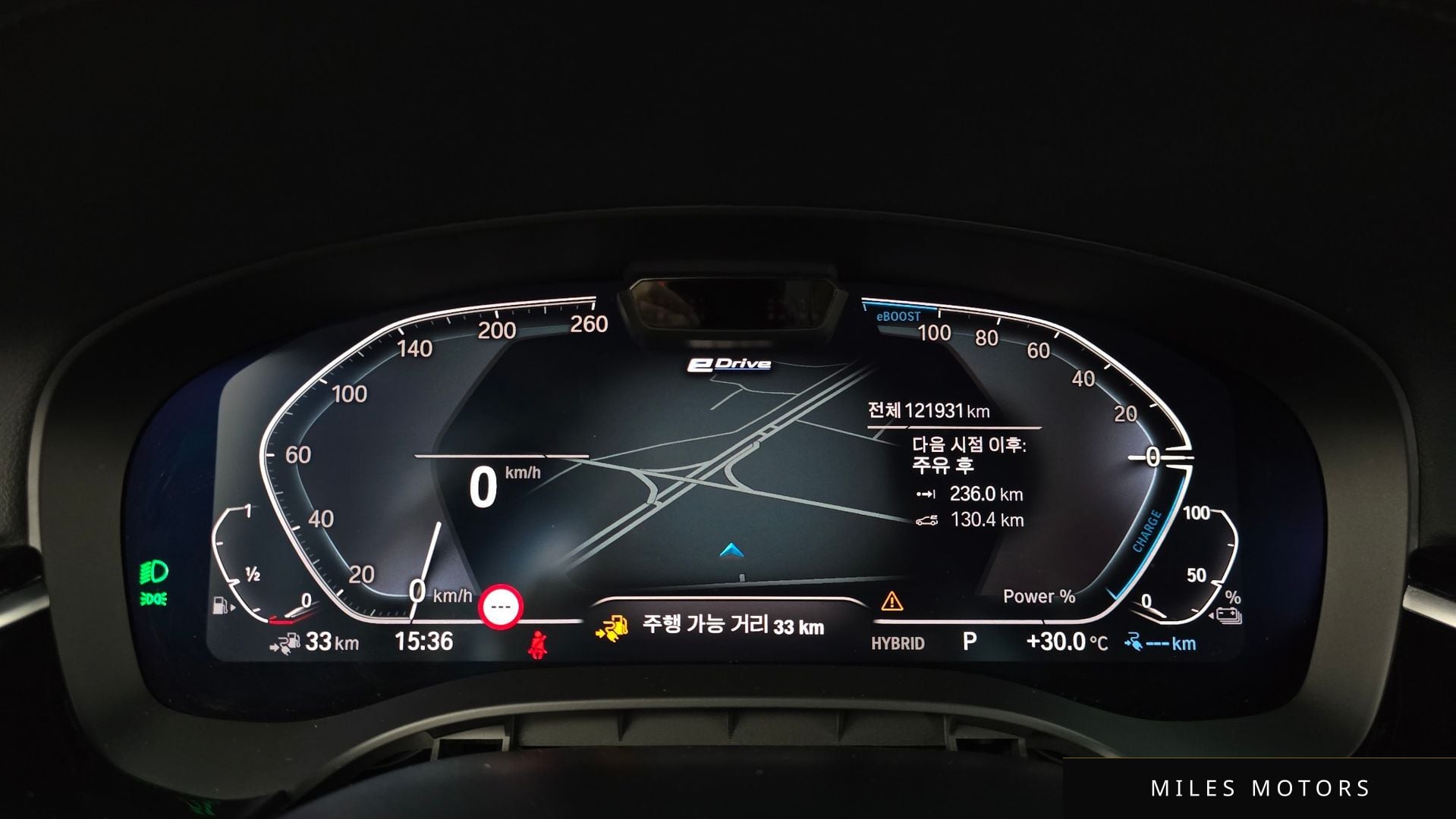 BMW 5 Series (G30) 2021 — миниатюра 11