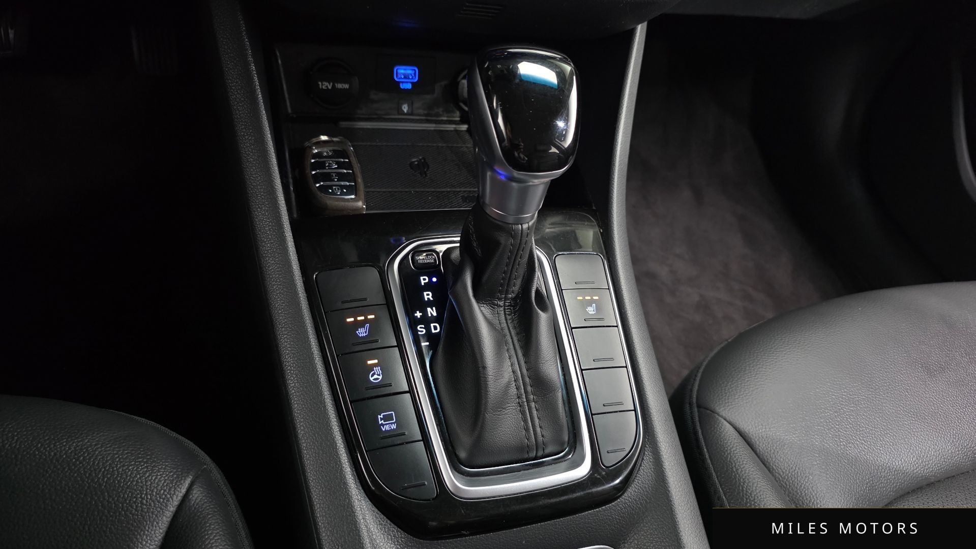 Hyundai Ioniq 2020 — миниатюра 12