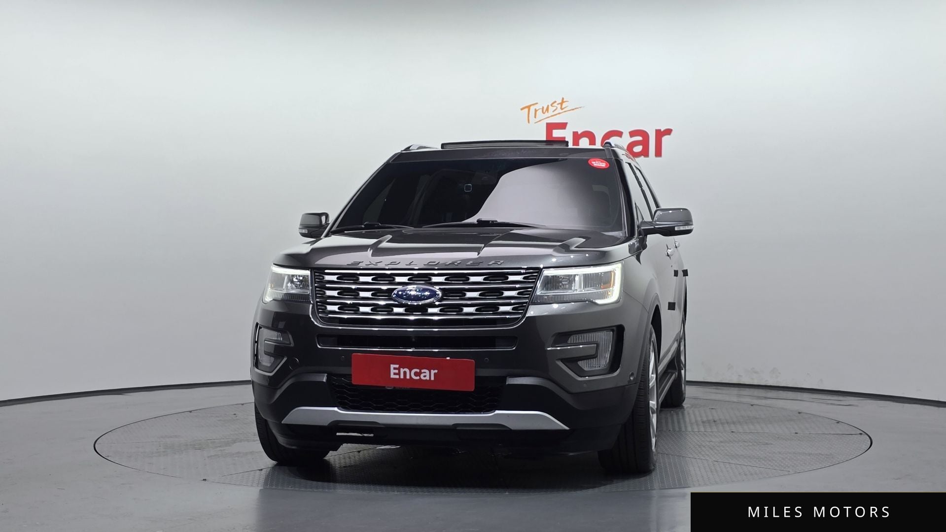 Ford Explorer 2016 — миниатюра 3