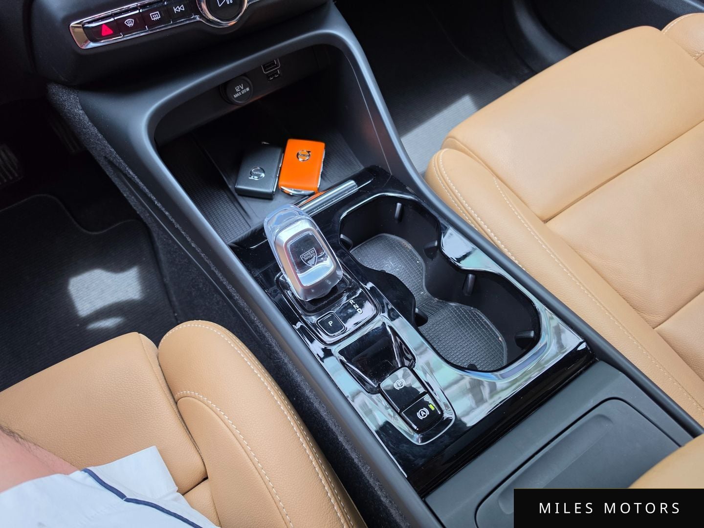 Volvo XC40 2021 — миниатюра 9