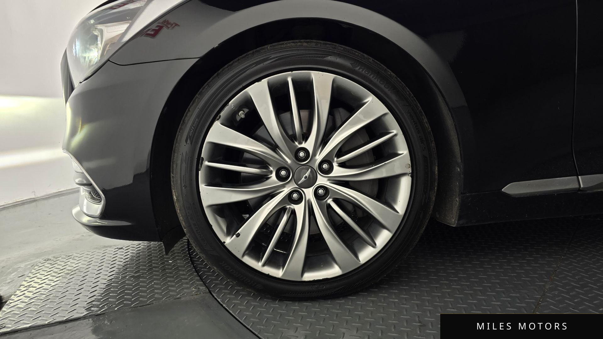 Genesis G80 2017 — миниатюра 5