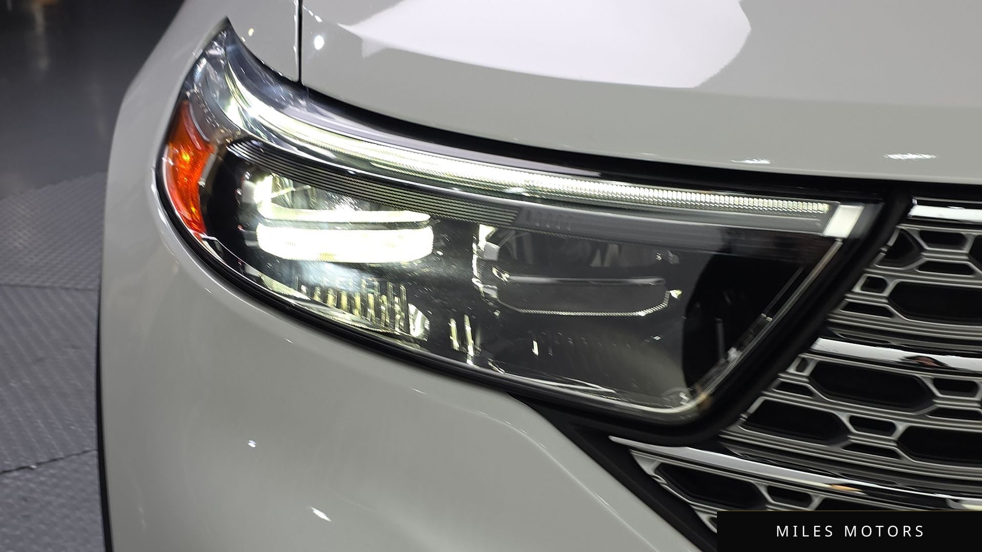 Ford Explorer 2020 — миниатюра 8